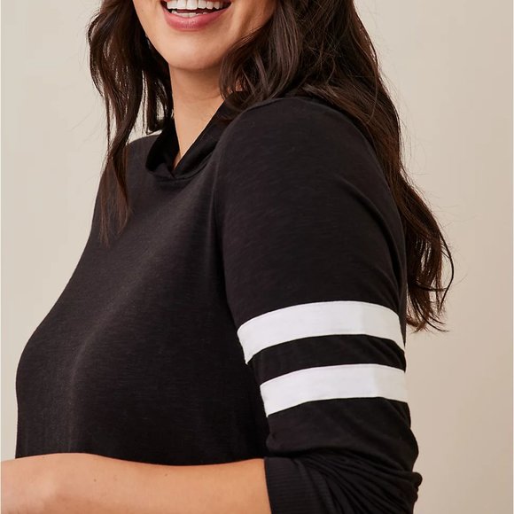 TORRID Size 00 (MEDIUM) Black Vintage Super Soft T-Shirt Hoodie NEW - Picture 4 of 5